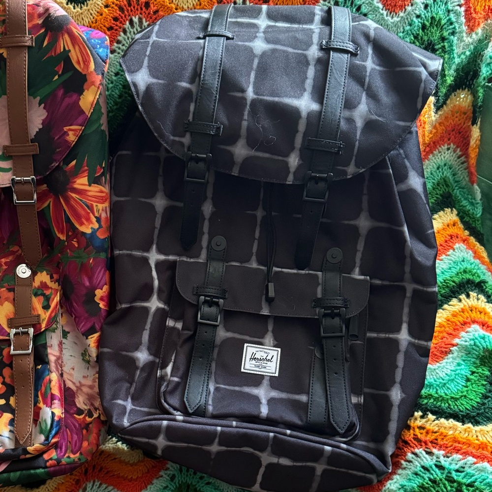 Herschel Little America “Tie Dye Check” 25L backpack